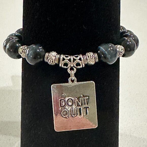 DONT QUIT Beaded Stretch Bracelet Unisex - Picture 1 of 5
